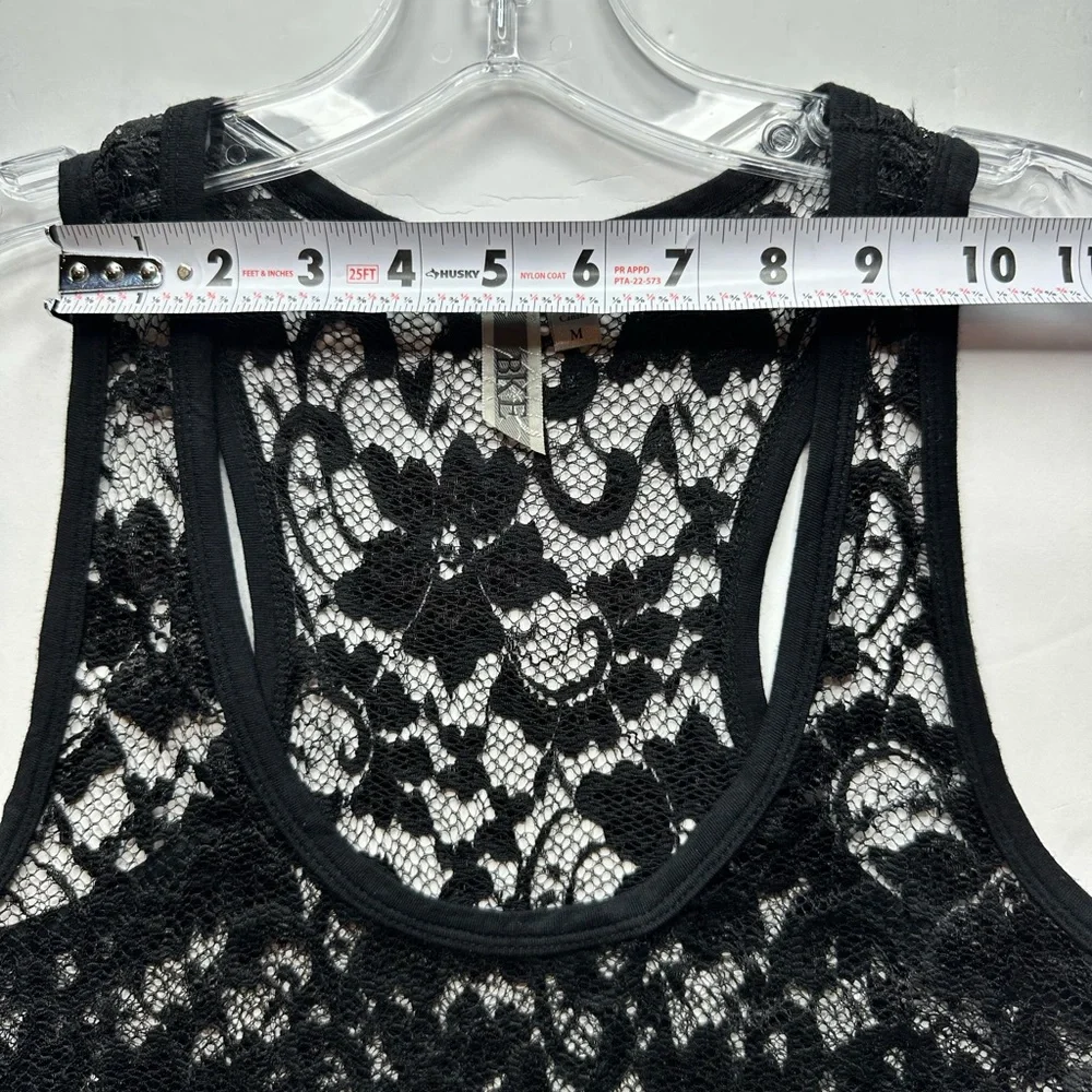BKE Black Lace Overlay Tank Top M Floral Sheer Lace Sleeveless Made in Canada - Picture 8 of 12